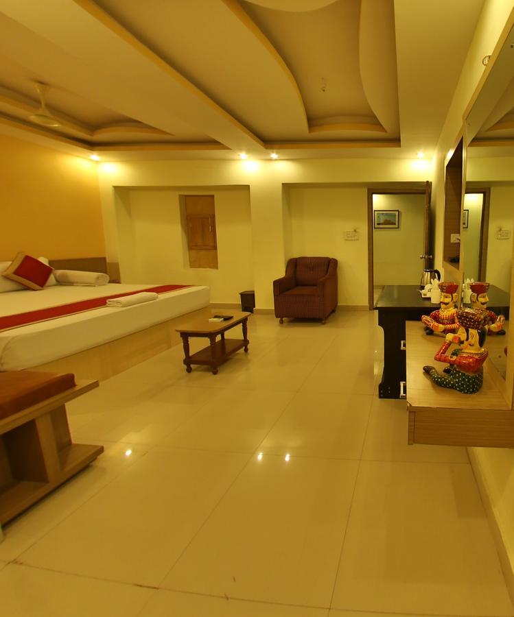Hotel Vrinda Palace Jaisalmer Zewnętrze zdjęcie